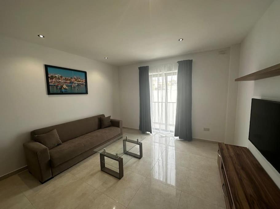 Apartamento Duplex Penthouse In Gzira Sleeps 6 Exterior foto