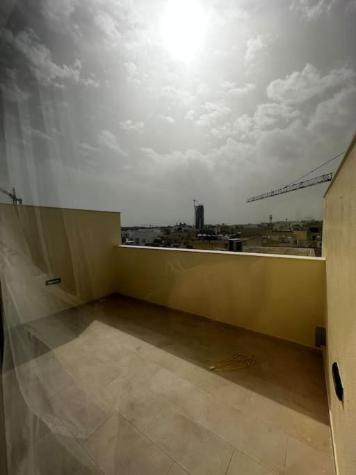 Apartamento Duplex Penthouse In Gzira Sleeps 6 Exterior foto